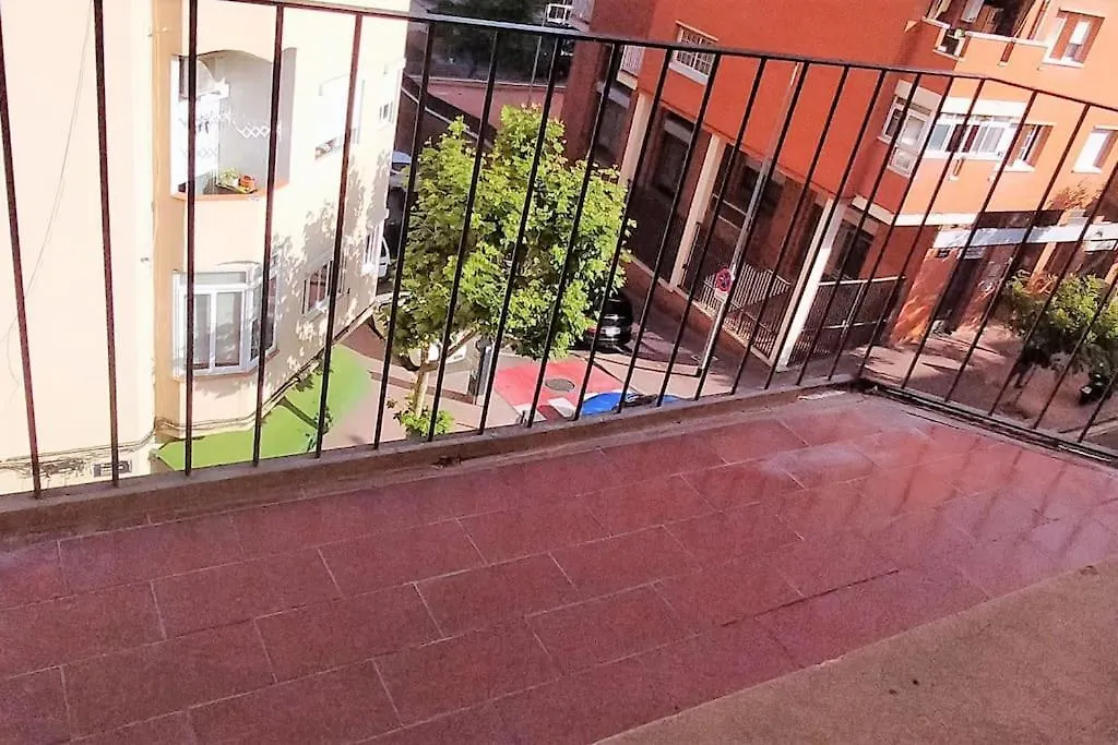 Apartment Beautiful Private And Exterior Double Room. Esplugues de Llobregat