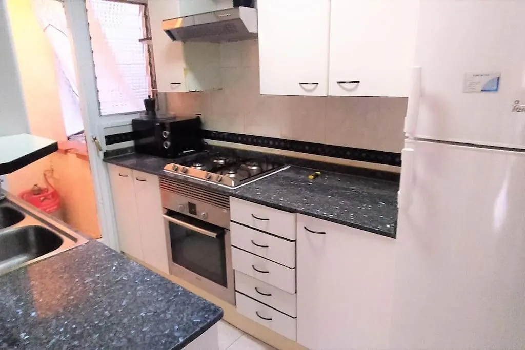 Beautiful Private And Exterior Double Room. Esplugues de Llobregat 0*,